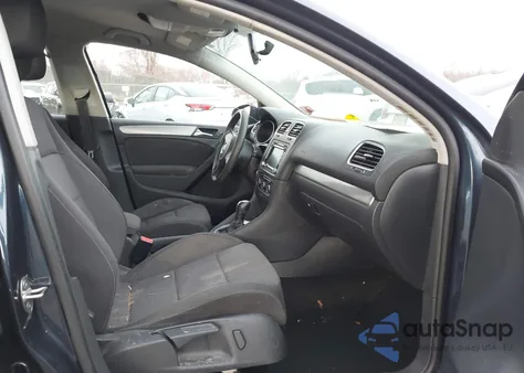 2013 Volkswagen Golf 2.5L 4-Door из США, поврежденный, VIN WVWDB7AJ8DW080551